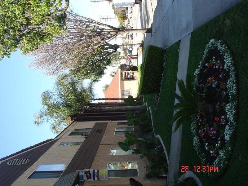 Rivera & 2* Pico Rivera