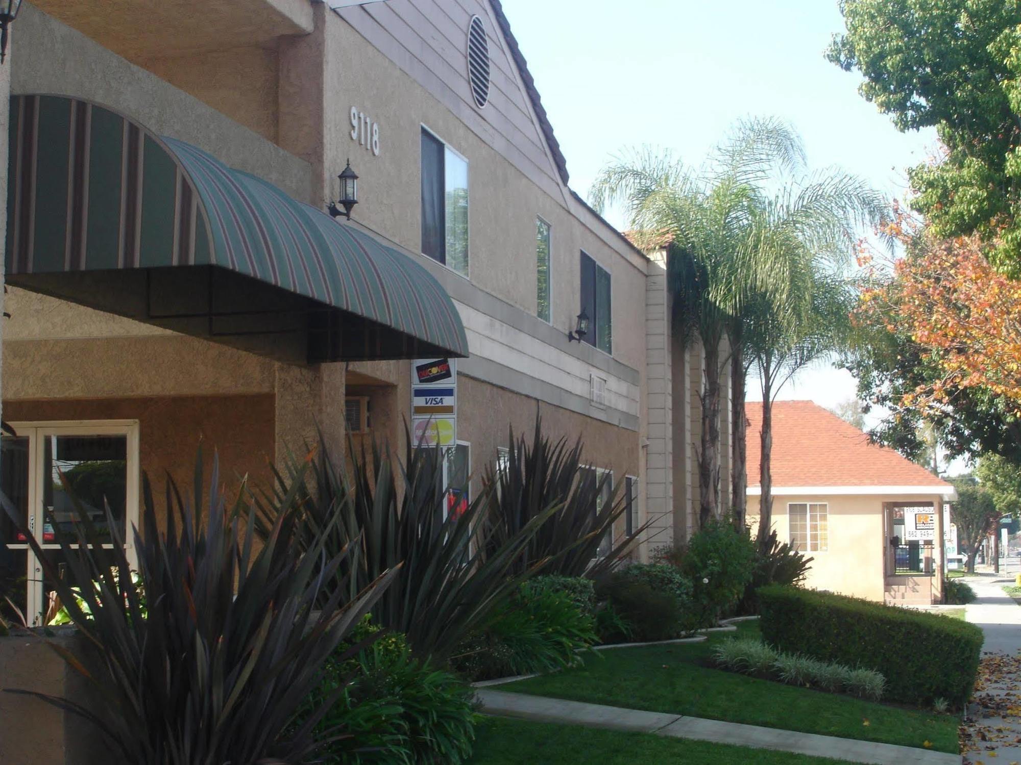 Motel Rivera & 2*